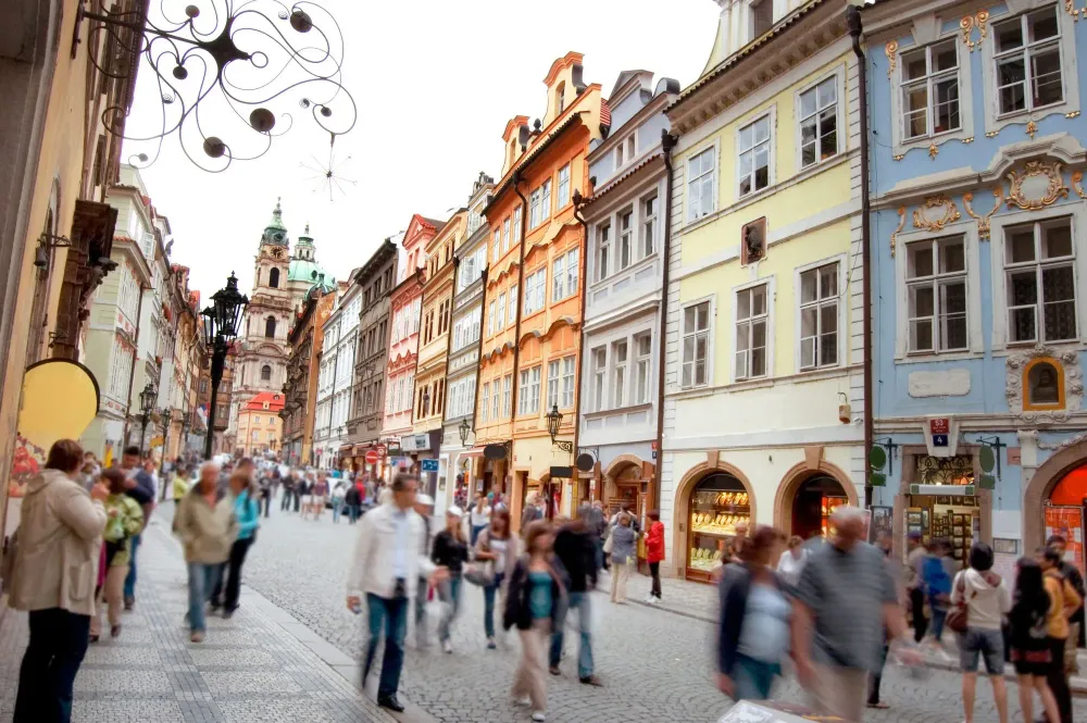 9 Things to Do When No One Speaks English